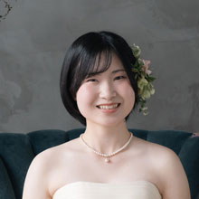 倉地 彩歌